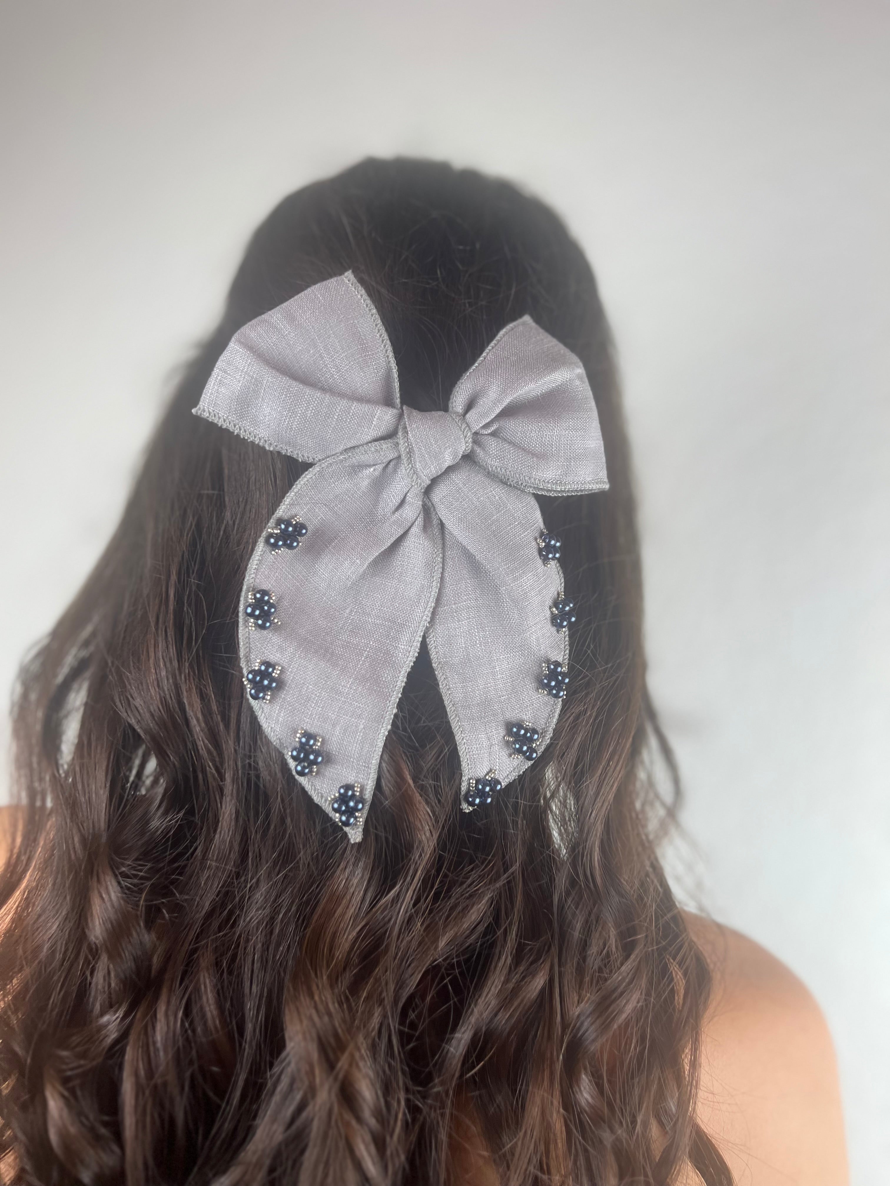 Hope dreams: Grey