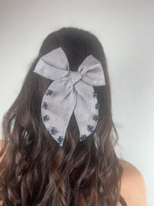 Hope dreams: Grey