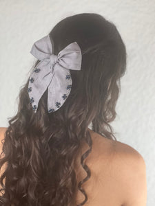 Hope dreams: Grey